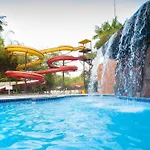 Hotel Golden Dolphin Grand Hotel 111